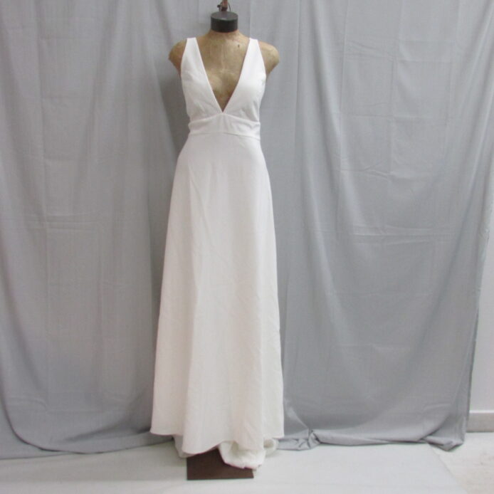 Lotus Threads Women Bridal Gown, Cream Gown Size 16