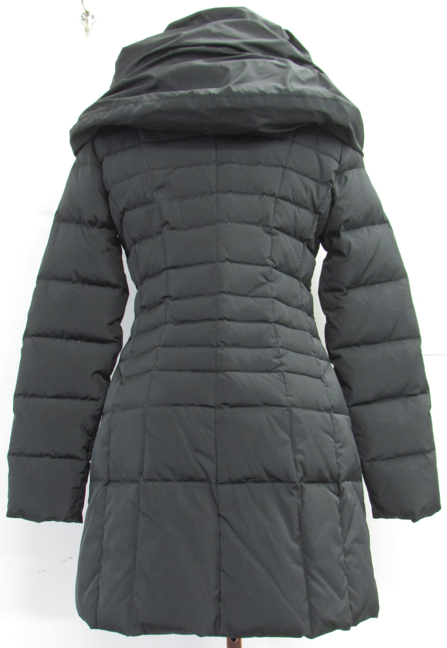 Cole Haan Women Puffer Jacket Size S/P - Image 2