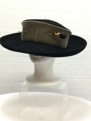 Frank Olive for Neiman Marcus Women Black Hat w Grey Velvet Details