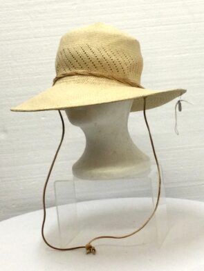 San Franciso Hat Company Women Beige Hat w Adjustable Strap Details