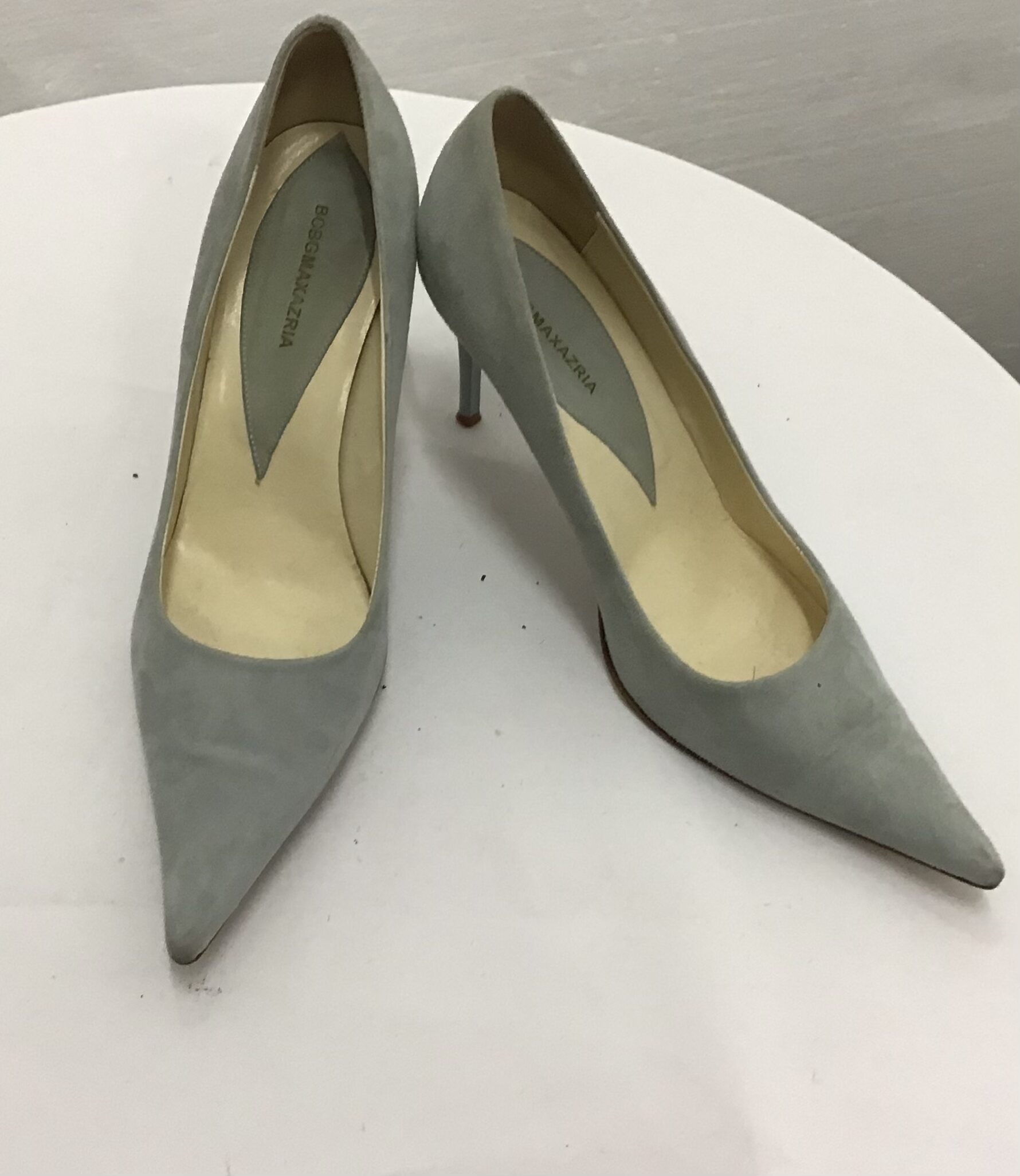 BCBG Maxazria Women Bluish Gray Suede Pumps, Pointy Toe Slip On Size 9