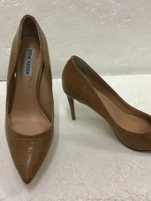 Steve Madden Brown Heels Size 9