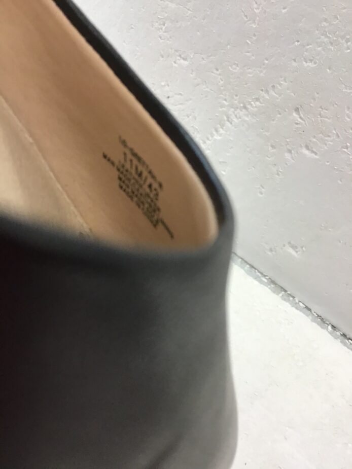 Louise et Cie Shoes, LC Greta,Black Leather Pointy Toe Ankle Strap Size 11 - Image 7