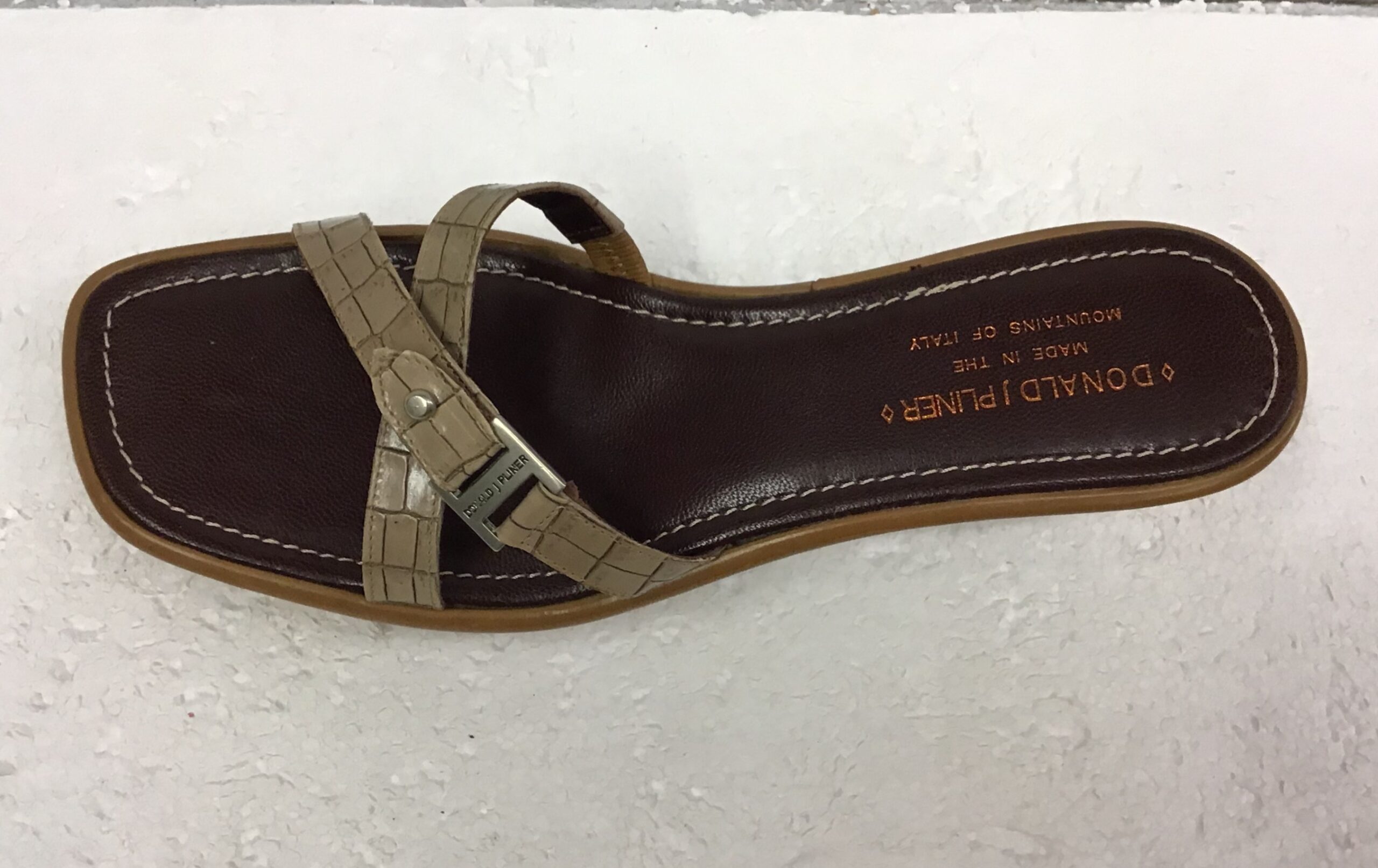 Donald Pliner Brown Leather Open Toe Kitten Heel Sandal 9.5 - Image 6