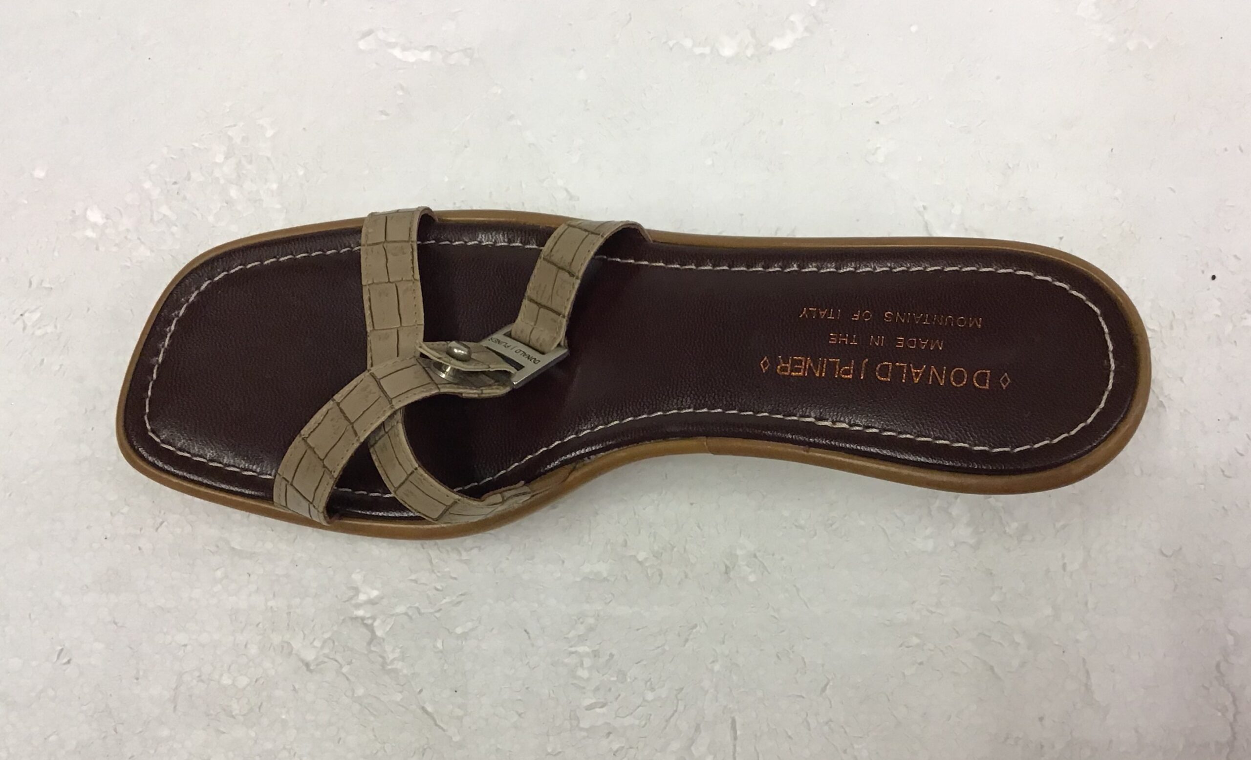 Donald Pliner Brown Leather Open Toe Kitten Heel Sandal 9.5 - Image 5