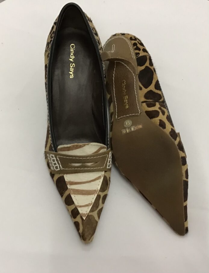 Cindy Says Women Genuine Animal Print Suede Haired Slip On Pointy Toe Pumps 2" Kitten Heel Size 9 - Image 3