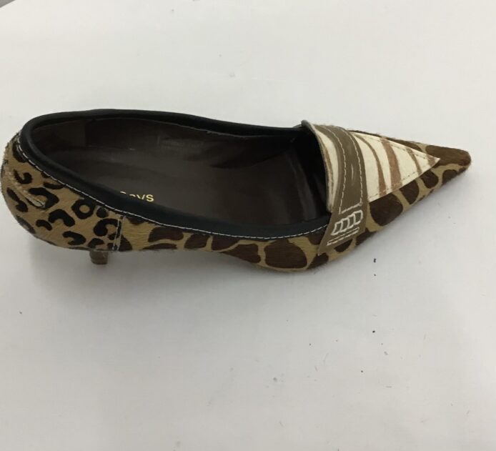 Cindy Says Women Genuine Animal Print Suede Haired Slip On Pointy Toe Pumps 2" Kitten Heel Size 9 - Image 6