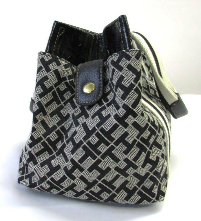 Tommy Hilfiger Black and White Tote Purse - Image 3