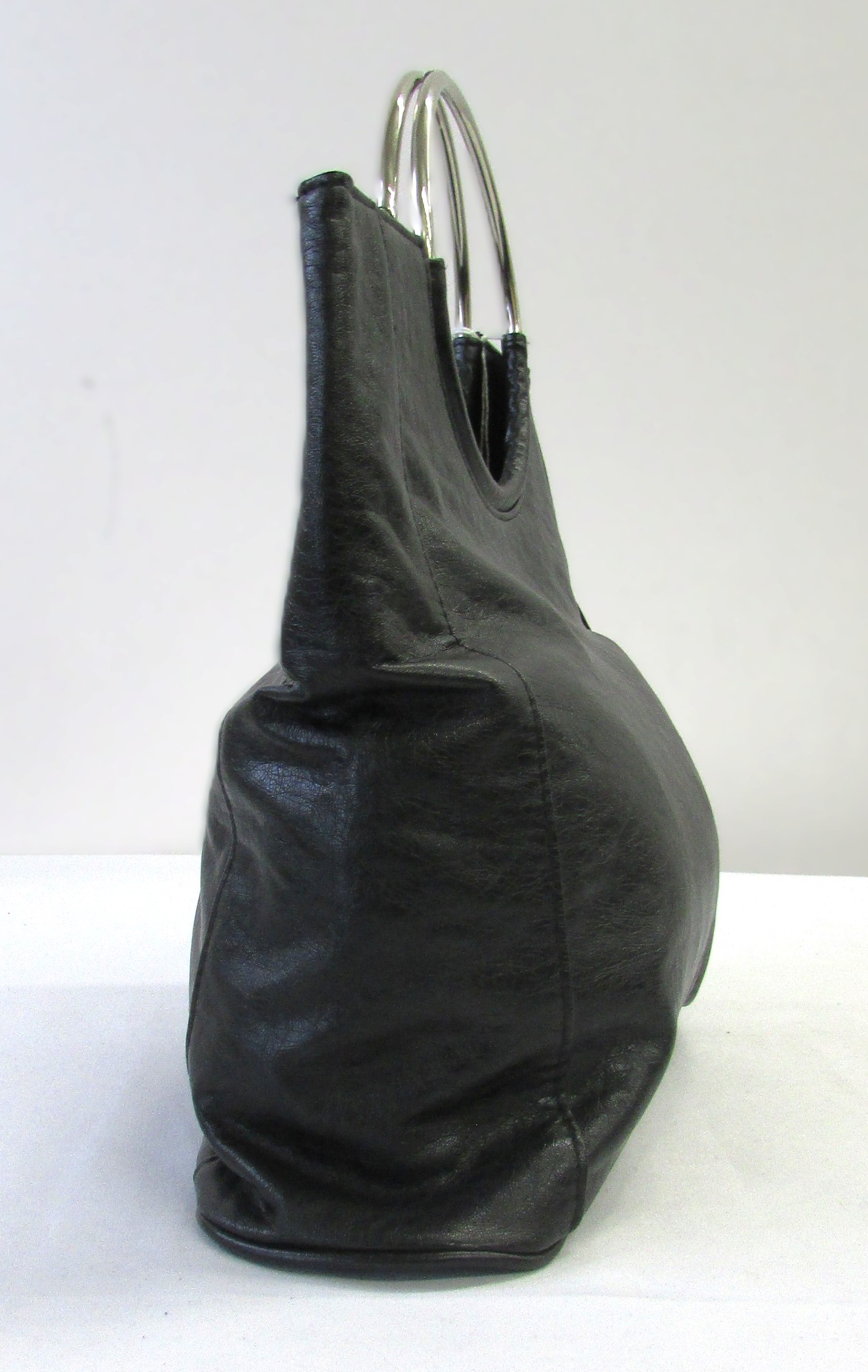 Giannini Black Tote Purse with Metal Handles - Image 3