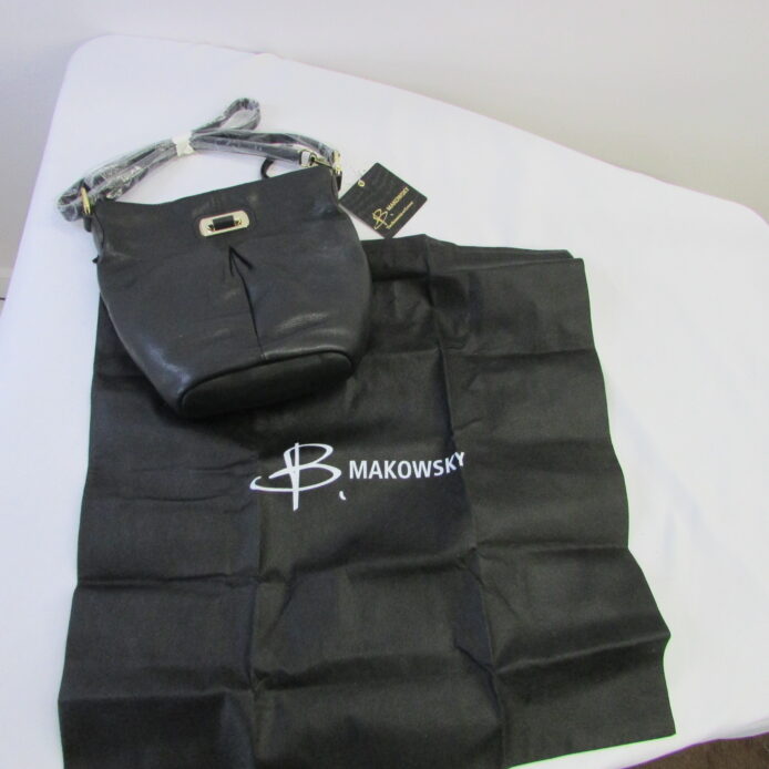 B Makowsky Black Leather Purse - Image 10