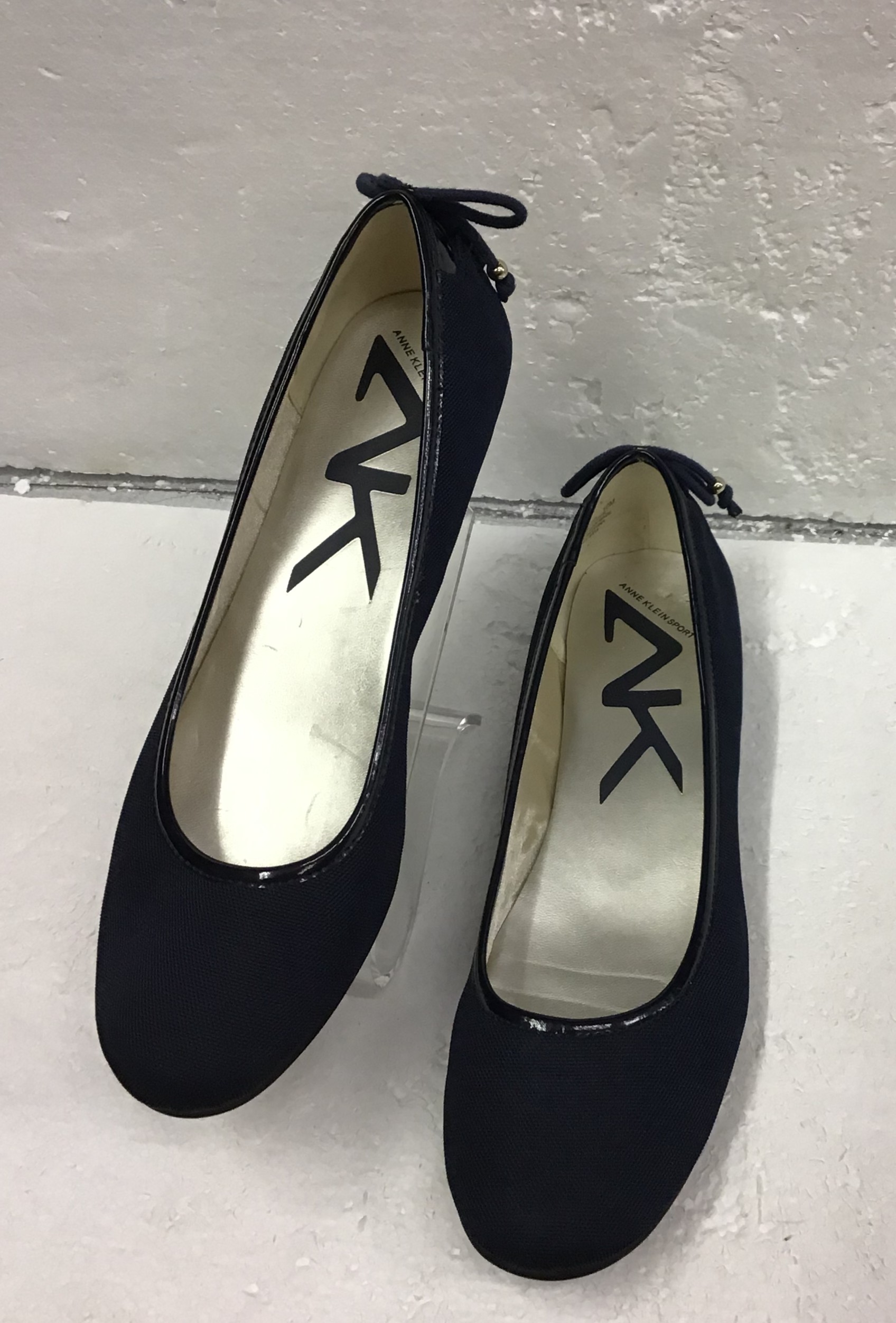 Anne Klien Women Comfort Shoes, Navy Blue Slip On Micro Wedge Shoe Size 9.5 - Image 2