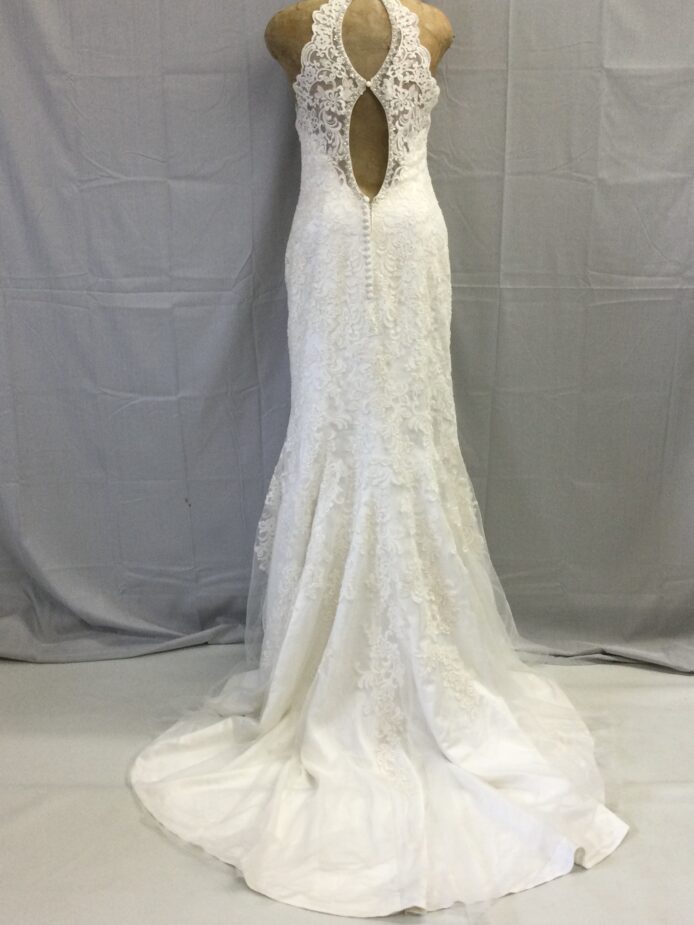 Mori Lee Madeline Gardner  White Lace Gown Size 12 - Image 2
