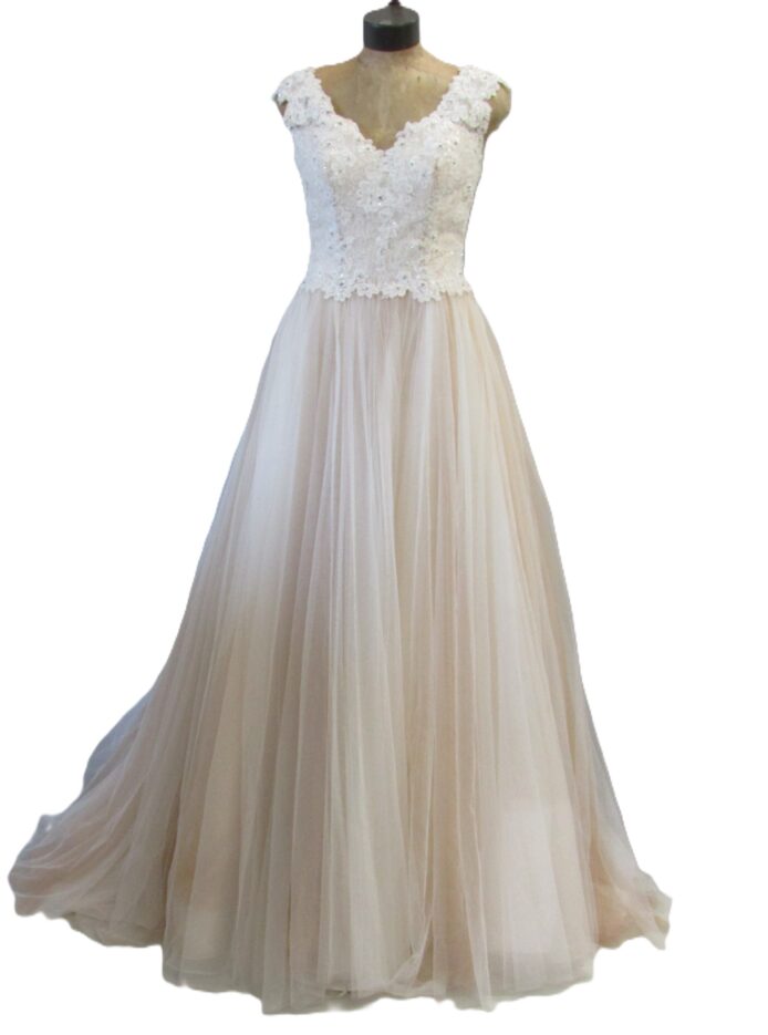 Morilee by Madeline Gardener Ivory Nude Lace Gown Size 10