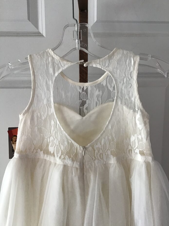 fattie pie flower girl size 3t - Image 3