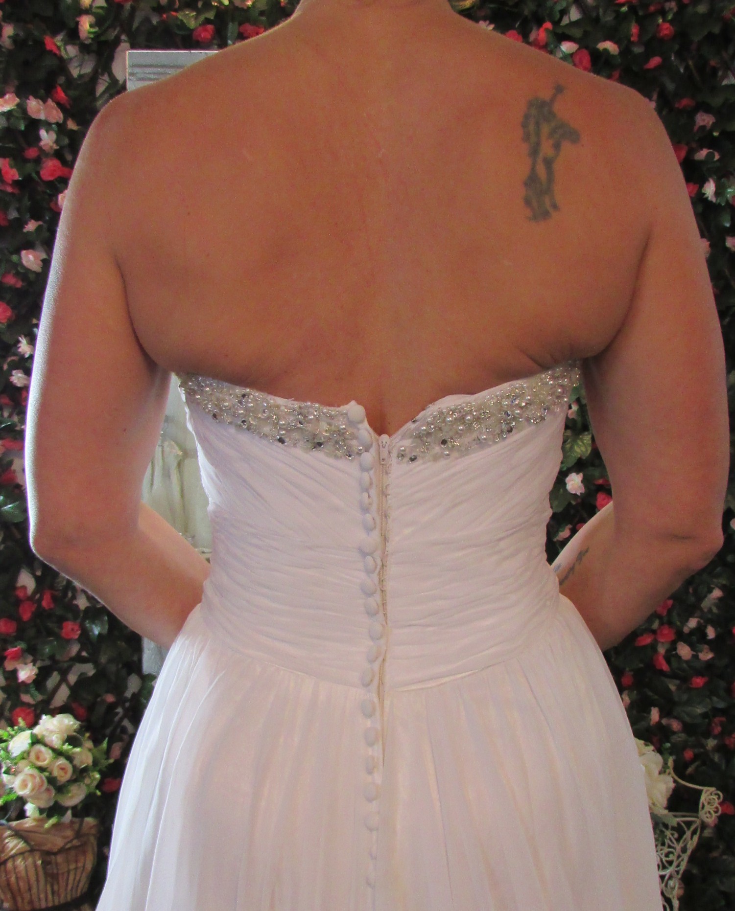 Mori Lee Women Bridal Gown, White Chiffon Gown Size 8 - Image 2