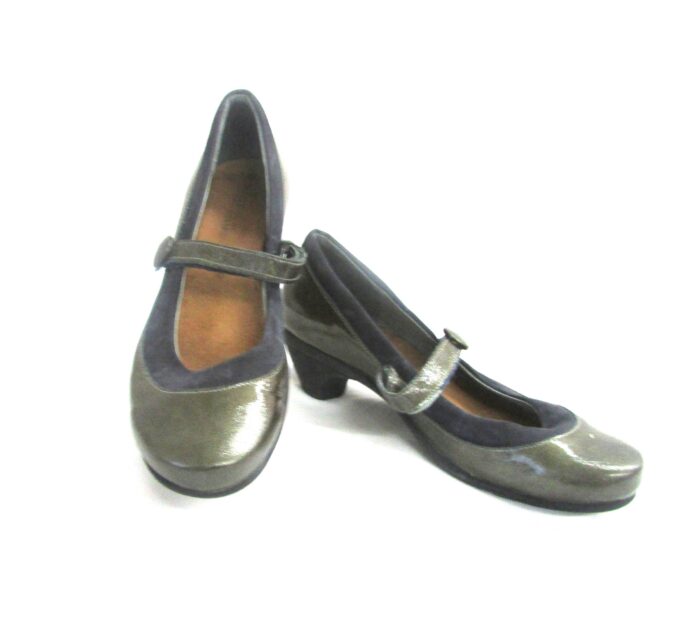 NAOT Olive Green Patent Leather Baby Doll Block Heel Size 10