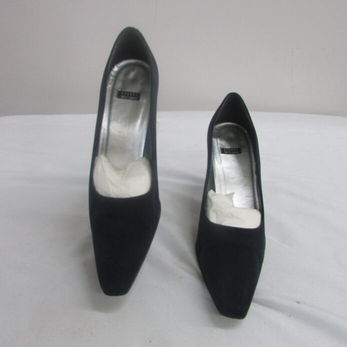 Stuart Weitzman Vintage Navy Blue Fabric Upper Slip-on Pumps Size 7W - Image 2