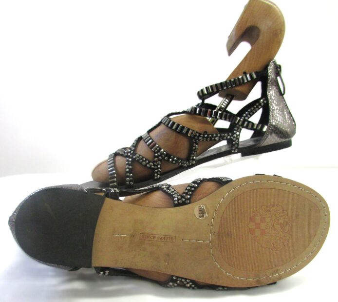 Vince Camuto Women Pewter w Silver Accent Strappy Sandal Size 7.5 - Image 5