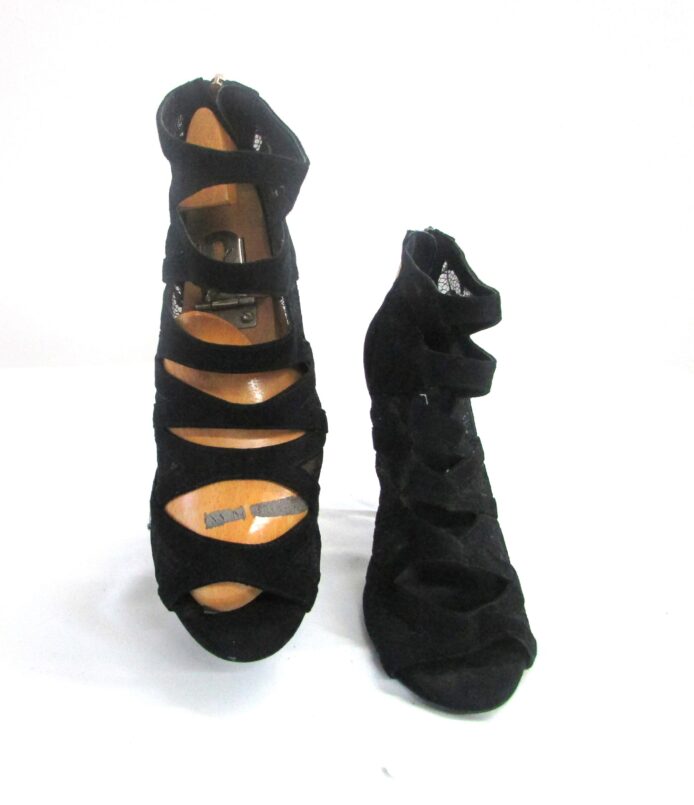 Aldo Vintage, Women's Black Suede Fashion Cutout Open Toe Lace Heel Size 8.5 - Image 2