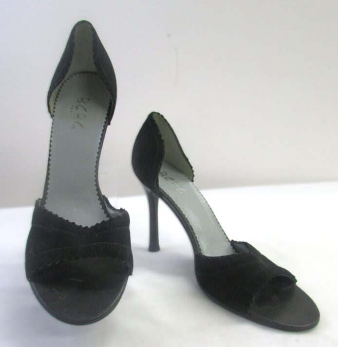 BCBG Women's Black Suede Slip-on Open toe Heels Size 8