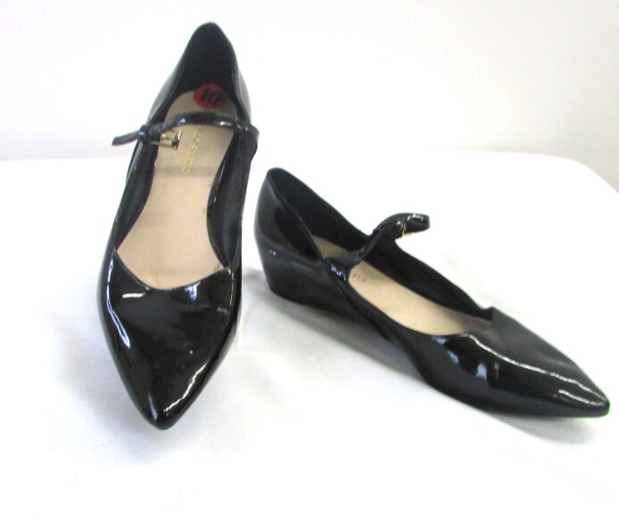 Franco Sarto Women's Black Patent Leather Baby Doll Wedge Heel Size 10