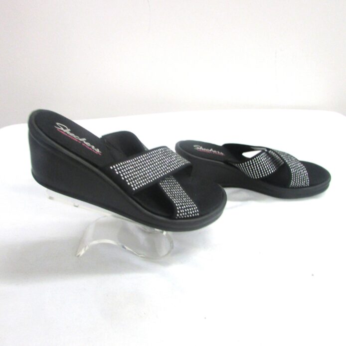 Skecher Memory Foam Strappy Wedge Sandal w Studs Size 10 - Image 3