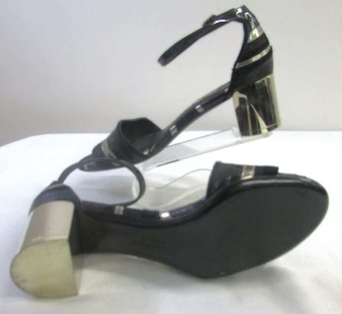 Salvatore Ferragamo Women's Black Gold Open Toe Heels Size 7.5 - Image 6