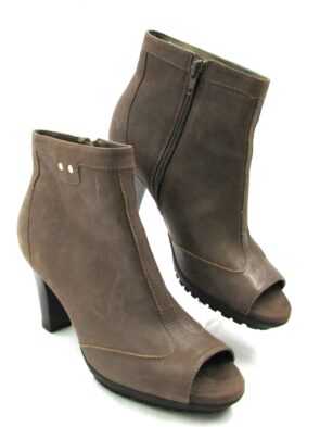 Aerosoles Heelrest Ankle Boots Size 9