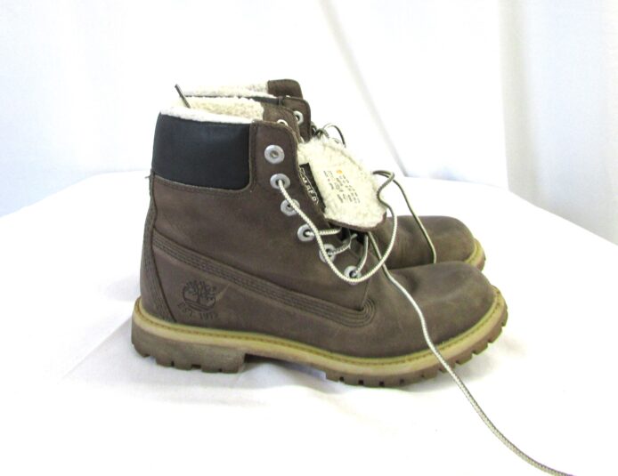 Timberland All Weather Boots Size 6.5 - Image 4
