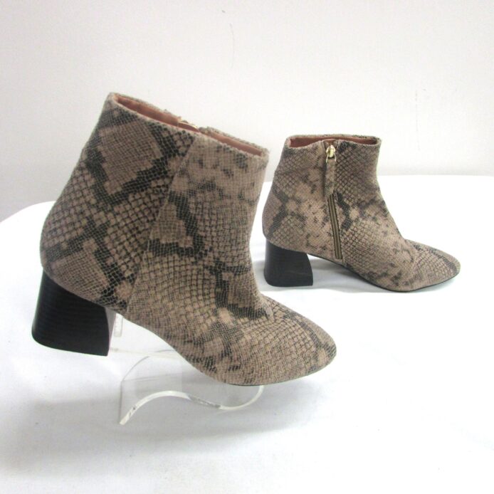 TopShop Animal Print Ankle Boot Size 7 - Image 3