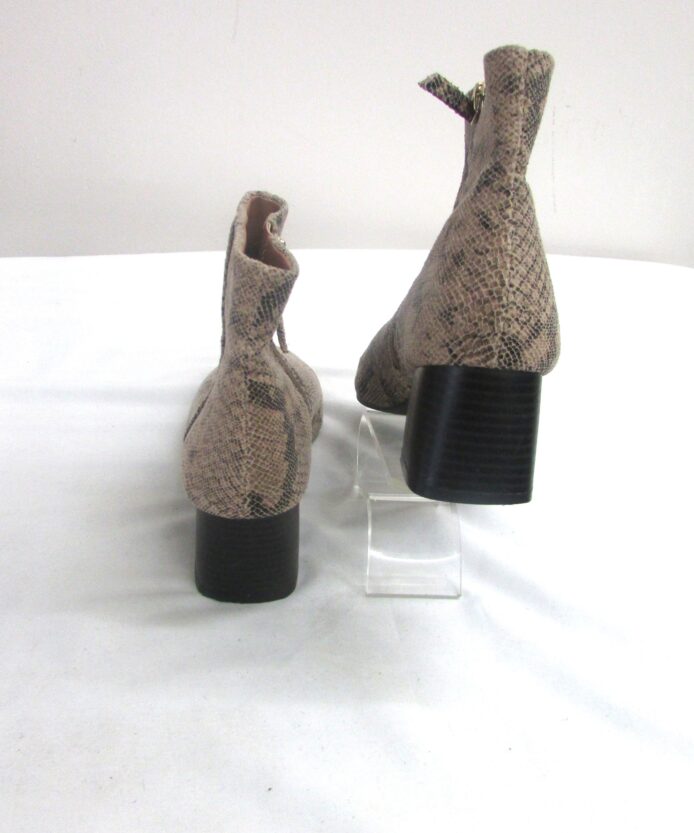 TopShop Animal Print Ankle Boot Size 7 - Image 4