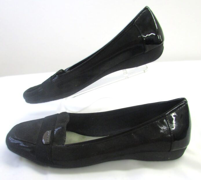 Anne Klein Sport Women Black Slip-on Flats Size 6.5 - Image 3