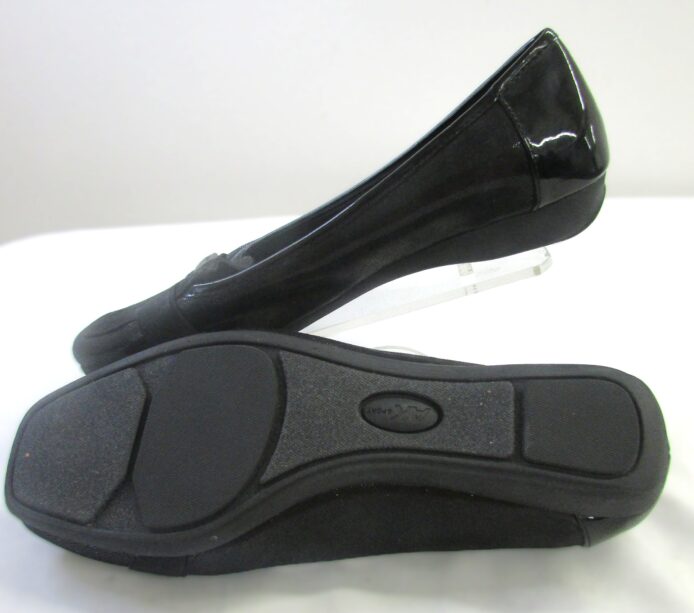 Anne Klein Sport Women Black Slip-on Flats Size 6.5 - Image 6