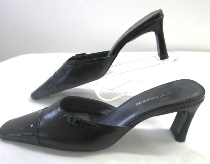Enzo Angiolini Women's Black Patent Leather Slip-on Mules Size 10 - Image 4