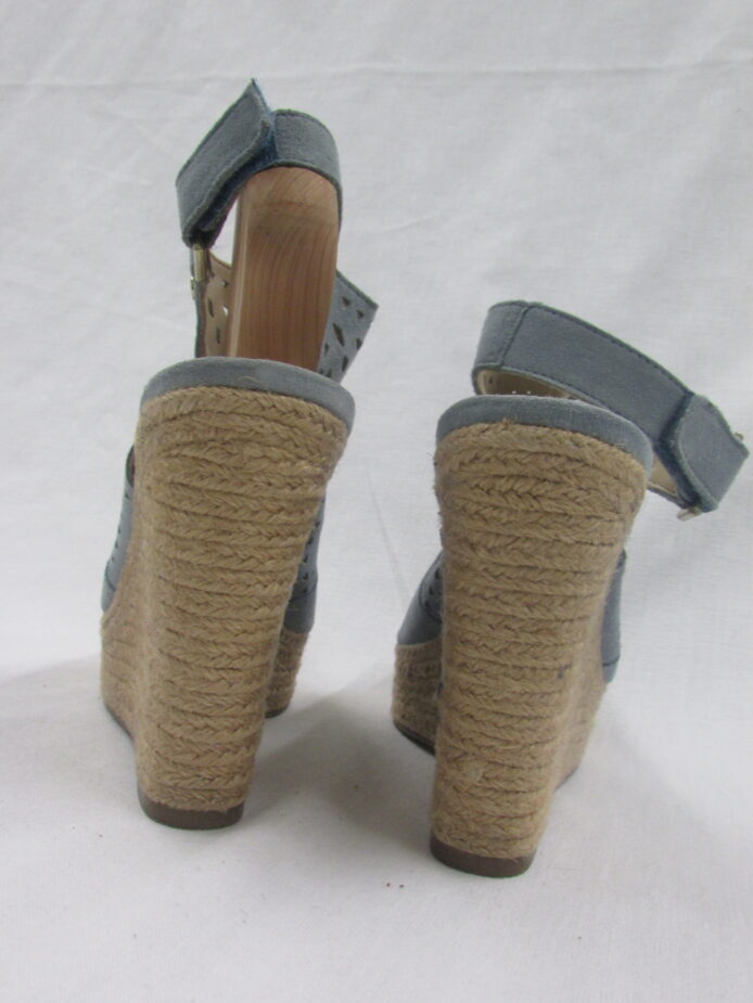 Marc Fisher Wedge Sandal Size 7.5 - Image 4