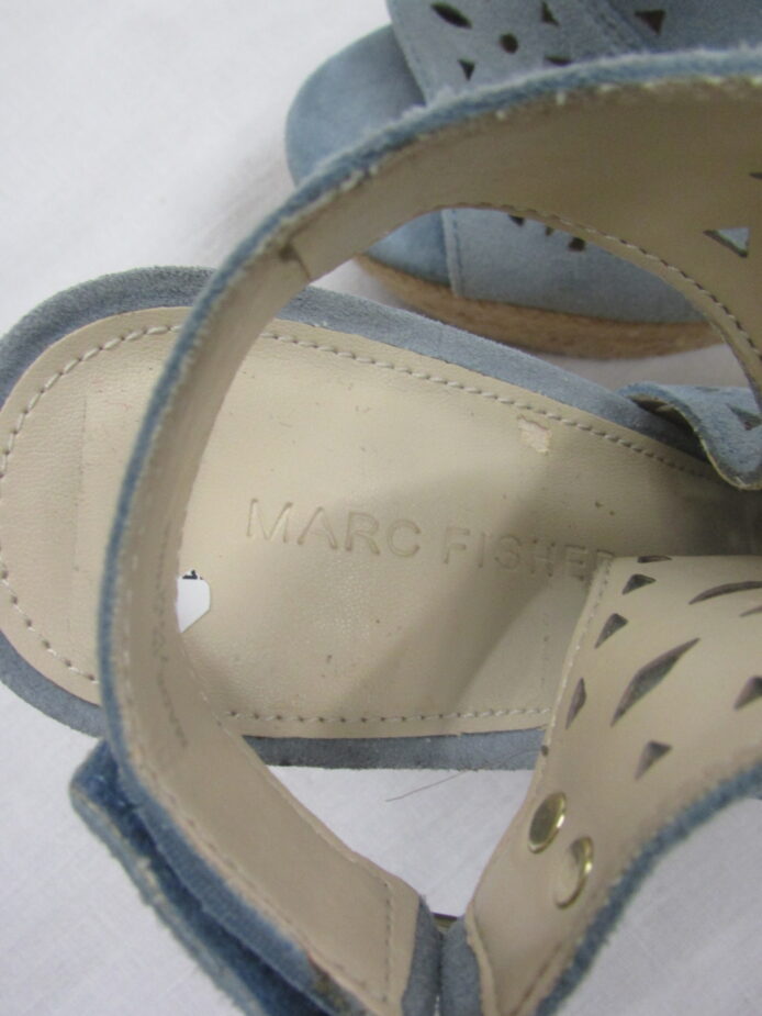 Marc Fisher Wedge Sandal Size 7.5 - Image 5