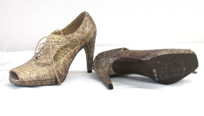 Stuart Weiztman Women Snake Skin Peeptoe Lace Up Heels Size 7 - Image 5