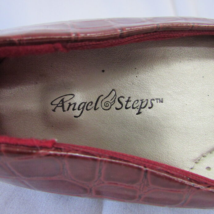 Angel Steps Slip-on Pumps Size 9.5W - Image 5