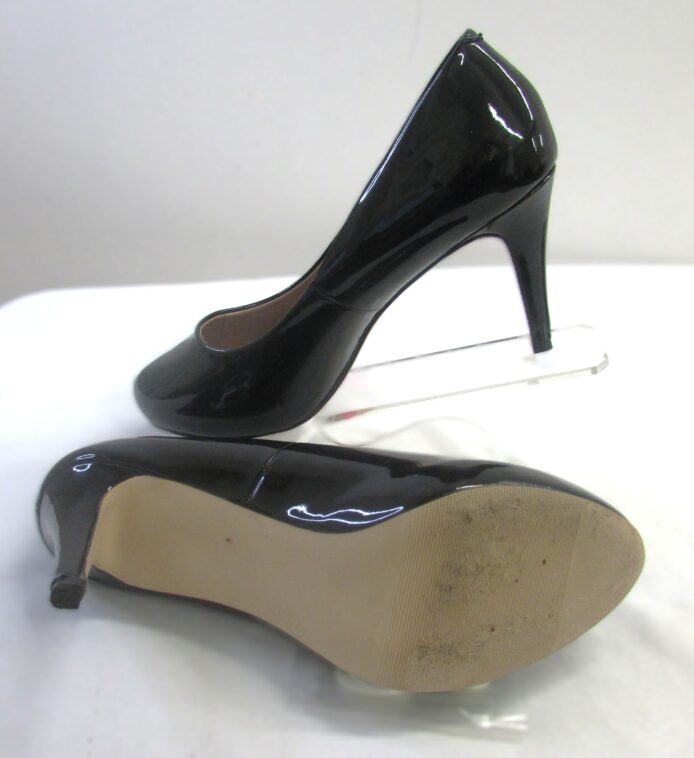 Madden Girl Black Patent Leather Slip-on Pumps Size 9 - Image 6