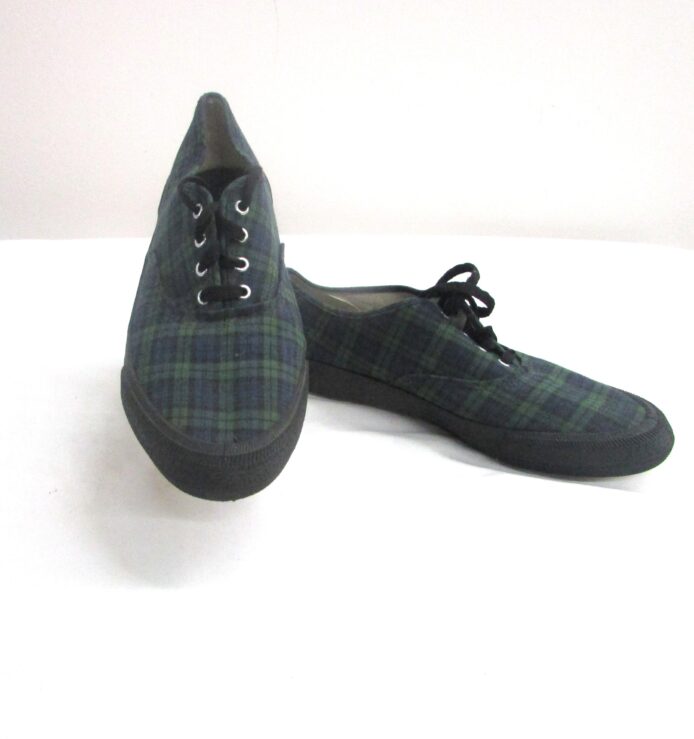 Crayons Blue Green Plaid Lace Up Gym Shoe Size 9