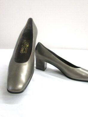 Salvatore Ferragamo Vintage Pewter Pumps Slip-on Size 9.5AA