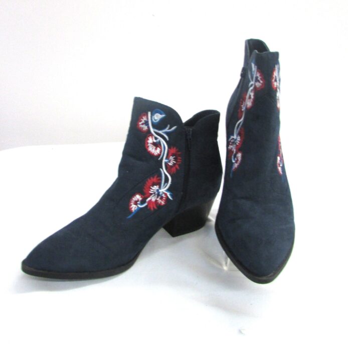 Carlos by Carlos Santana Women's Faux Blue Suede Ankle Boot Size 10