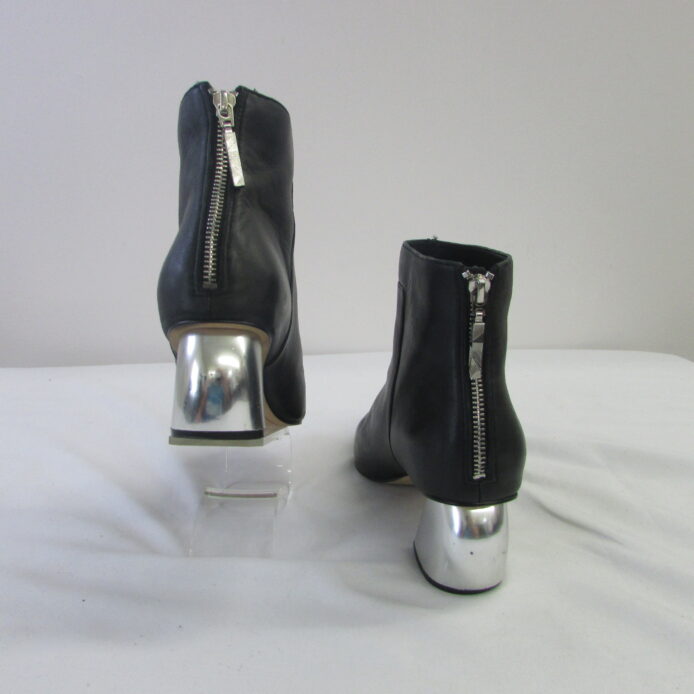 Dolce Vita Women's Black Soft Leather Boot Size 9.5 - Image 4