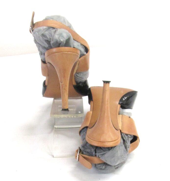 Halogen Women's Black and Tan Leather Heels Size 7 - Image 5