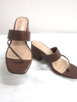 Therapy Women Brown Textured Thong Heel Sandal Size 7