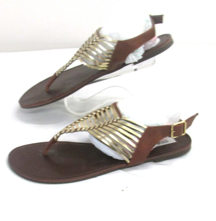 Steve Madden Women's Gold and Brown Thong Sandals Size 10 - Image 3