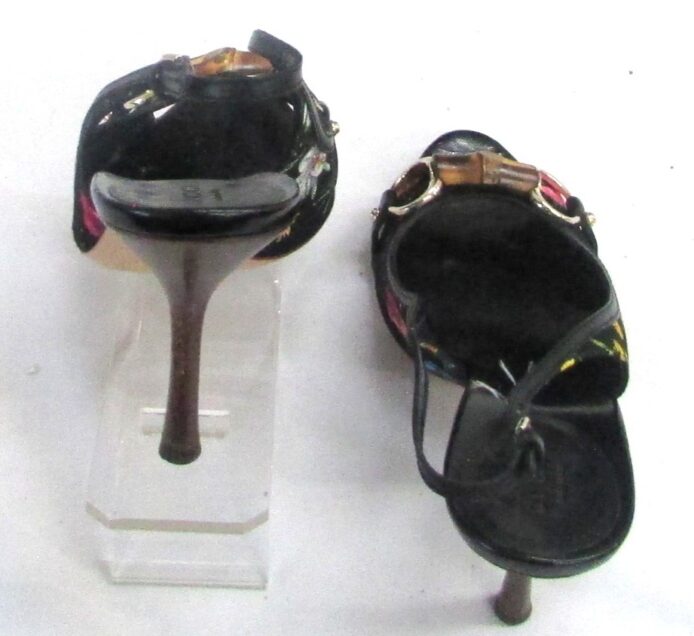Gucci Black w Floral Design Mule Sandals with Backstrap and Bamboo Horsebit Size 8 - Image 5