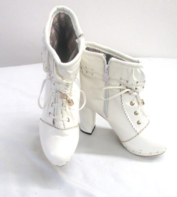 Unbranded White Ankle Boots Ruffled Top and Lace Accent Platform Size 40
