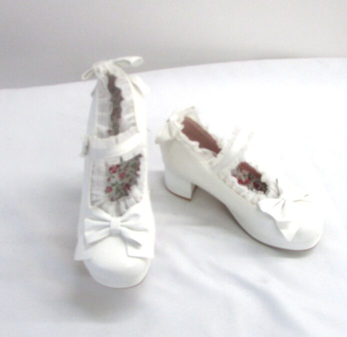Unbranded White Baby Doll Shoes w Bow and Ruffles Size 34