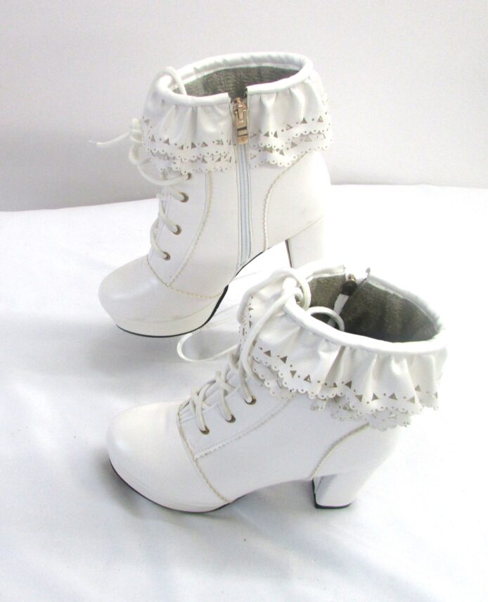 Unbranded White Ankle Boots Ruffled Top w Platform Size 39 - Image 3